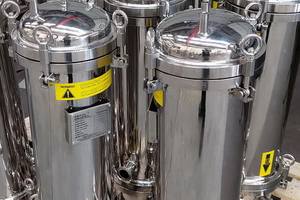 ʳƷ��ˎ�l(w��i)����(j��)�����^(gu��)�V��/